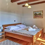 Jacassa With Pool And Jacuzzi Vila Biograd Na Moru